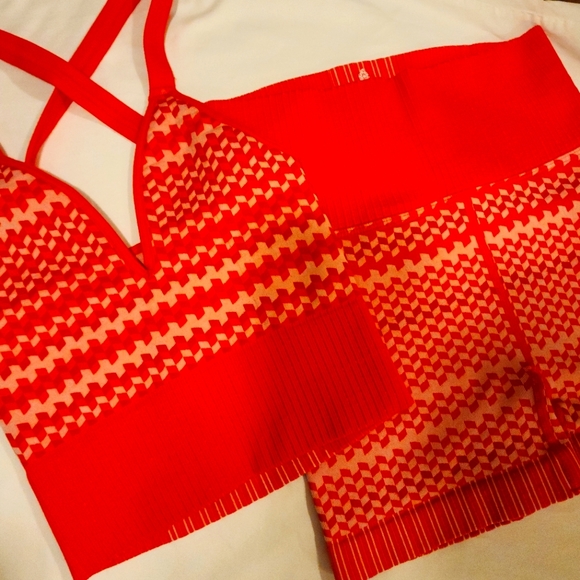 FP Movement NWOT 2 Piece Biker Shorts Set - Picture 1 of 10